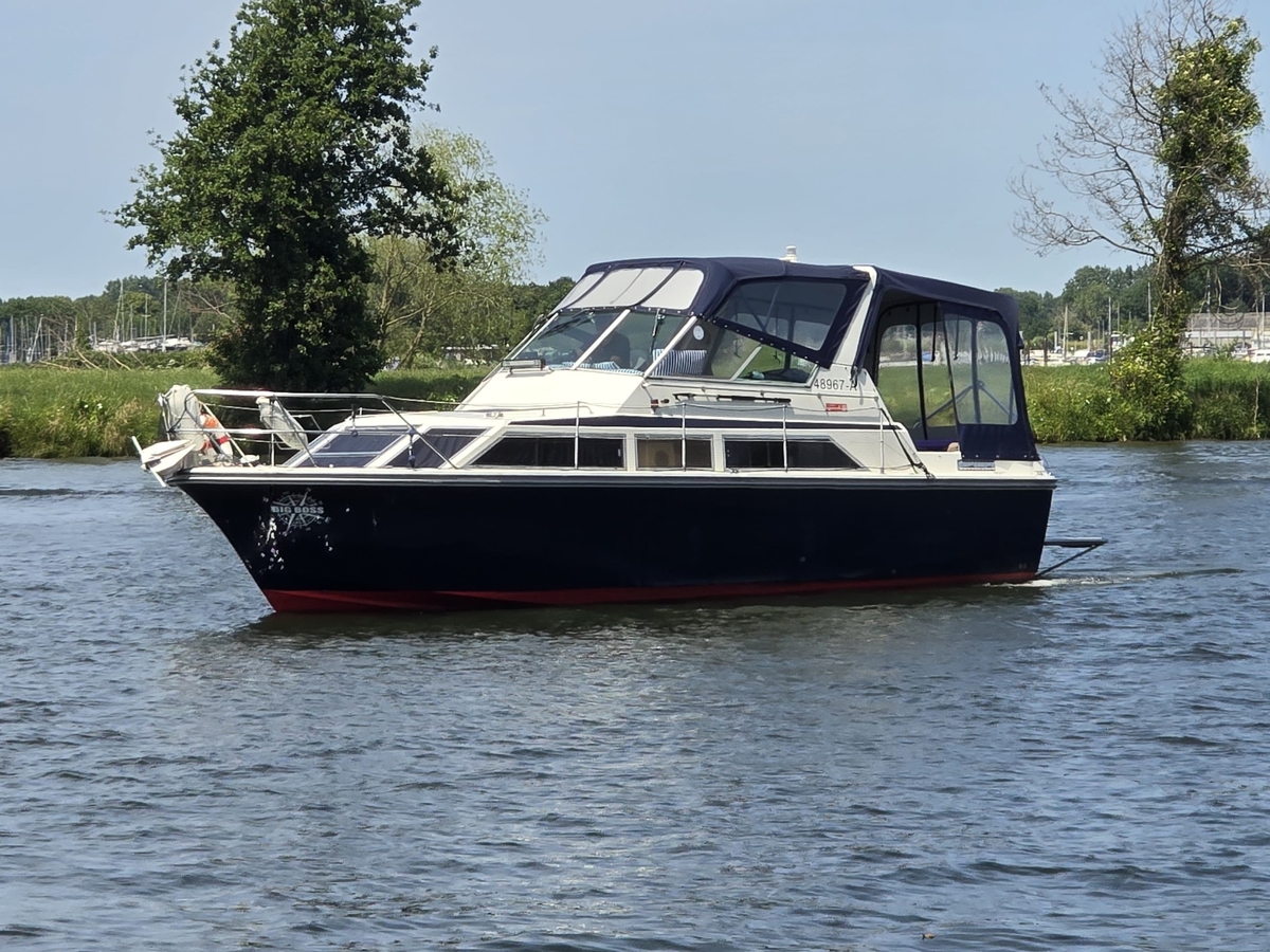 Fairline 32 Phantom
