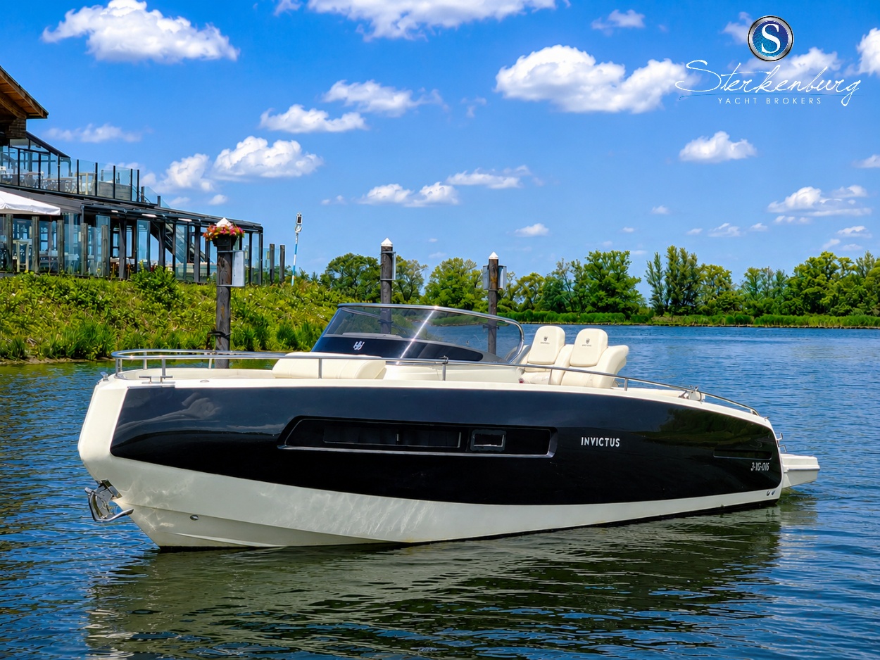 Invictus 280 GT — foto 14 van 42