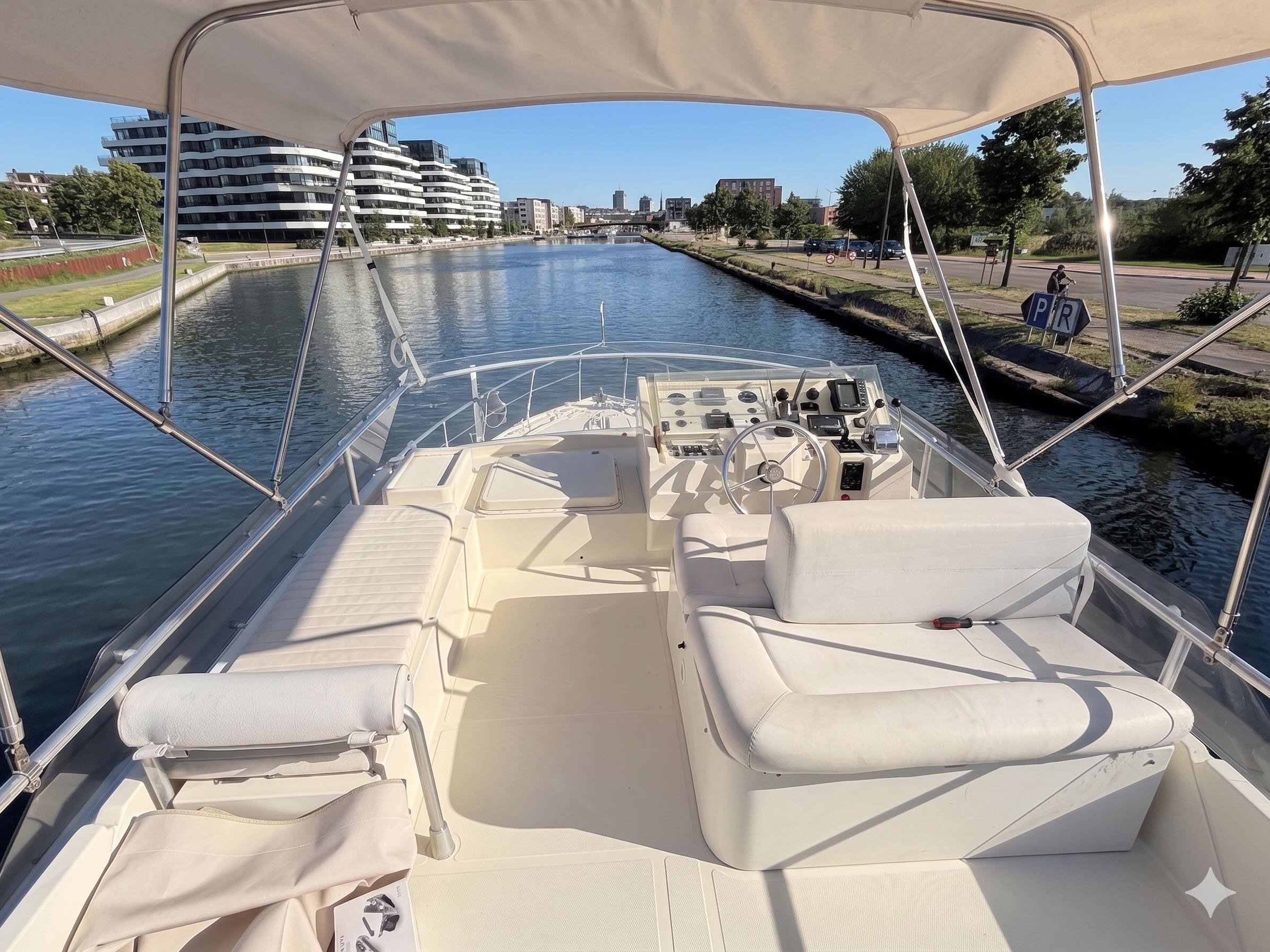 Ferretti FINIAN — foto 12 van 12