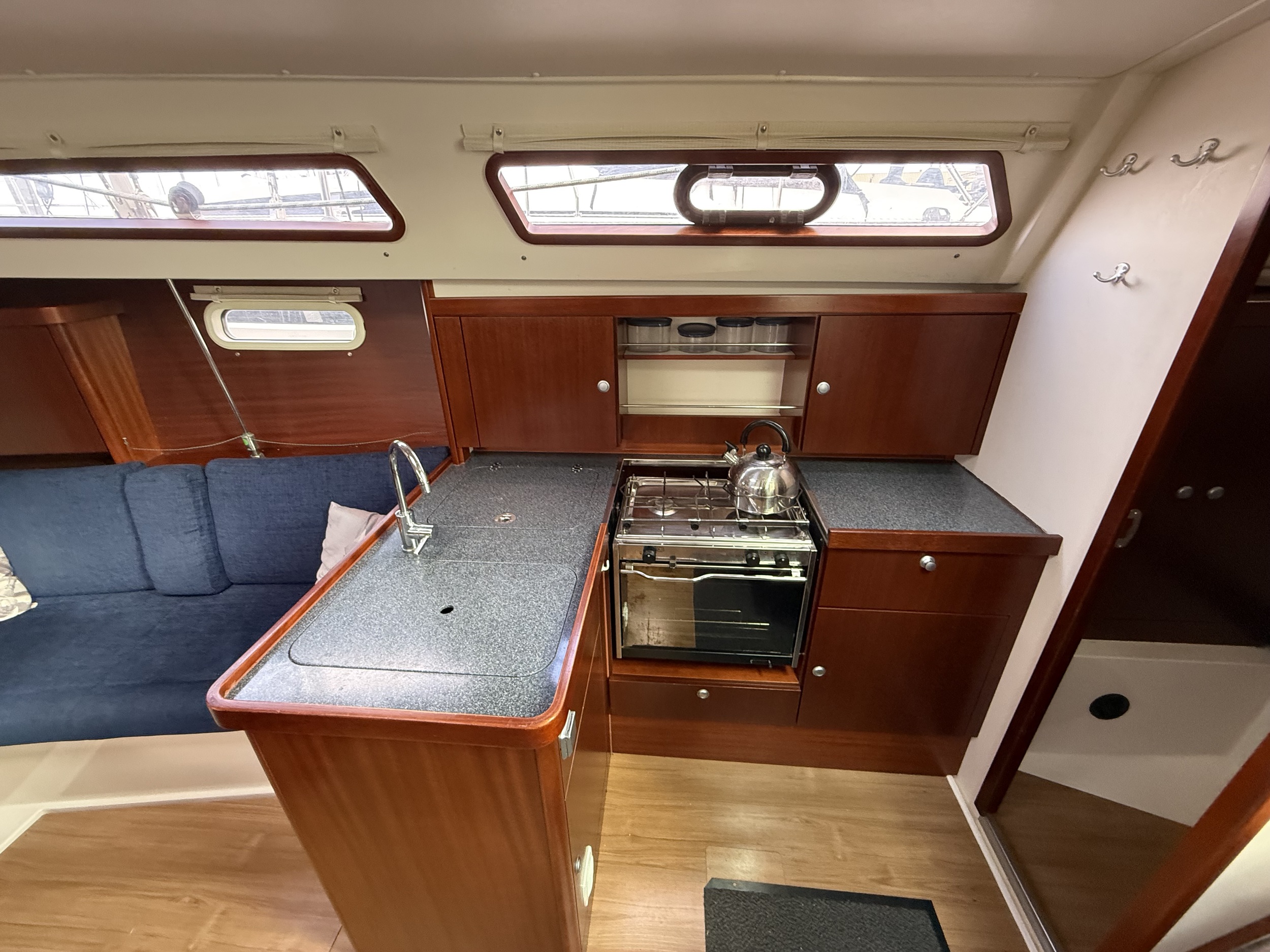Hanse 350 — foto 8 van 22