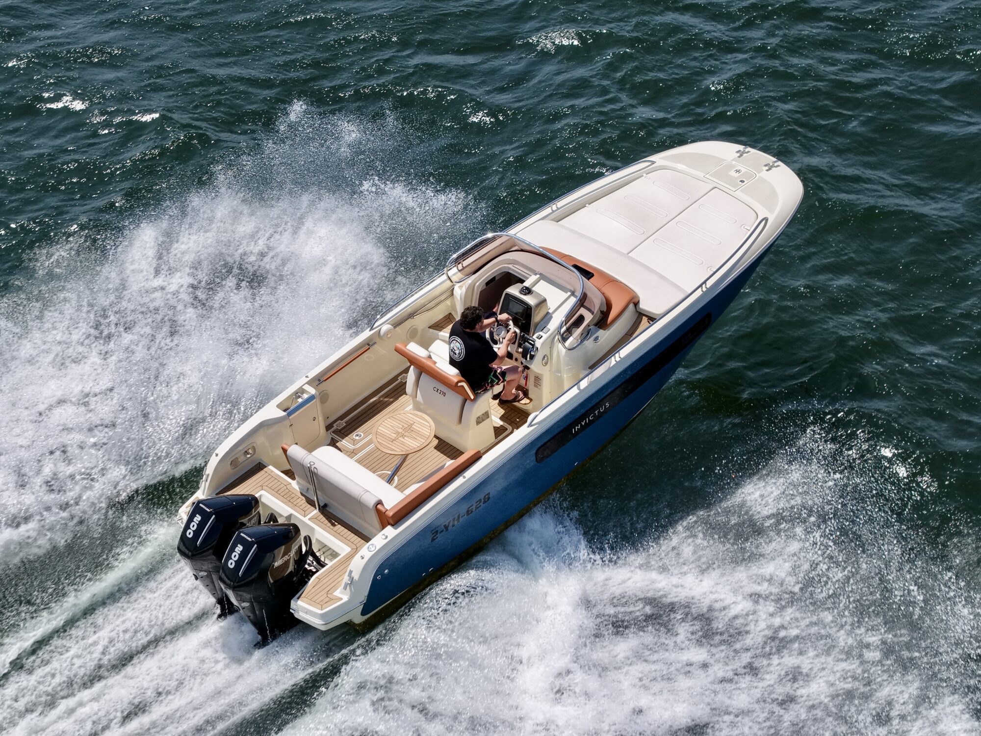 Invictus 270 CX — foto 6 van 38