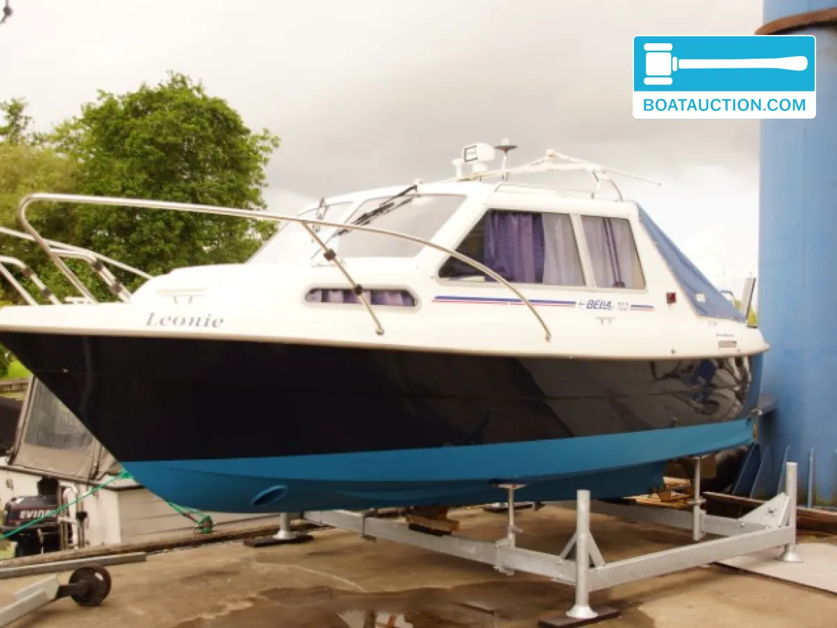 Bella 702 nu in de online veiling. — foto 8 van 79