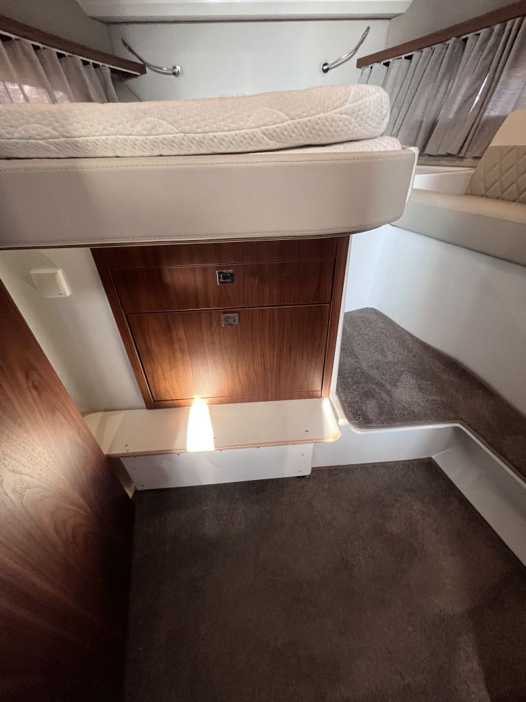 Grandezza 34 OC – 2024 | Volvo Penta D6-380 DPI | Full Options | < 200 vaaruren — foto 20 van 35