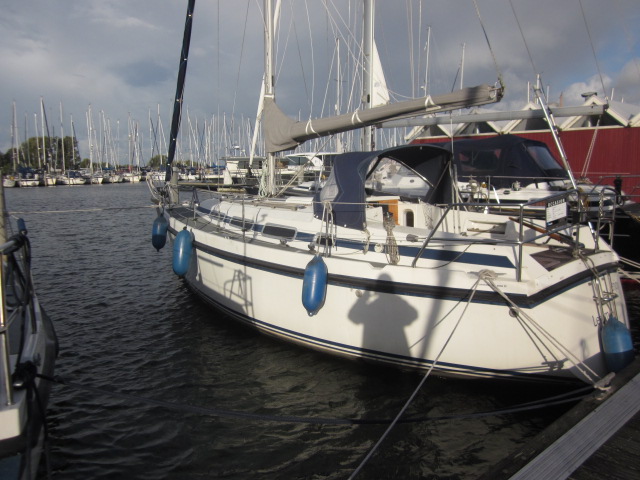 Compromis C888 bj.1998. (zeer net schip) - C