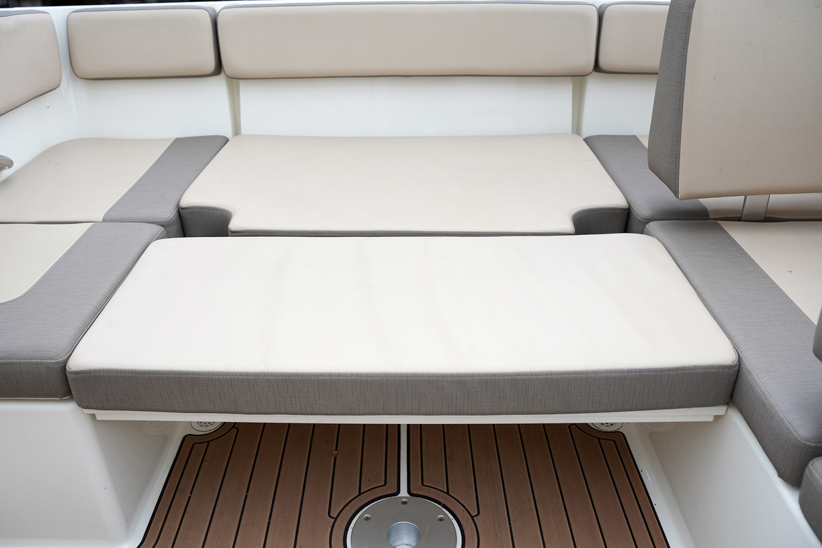 Bayliner VR4 — foto 27 van 36