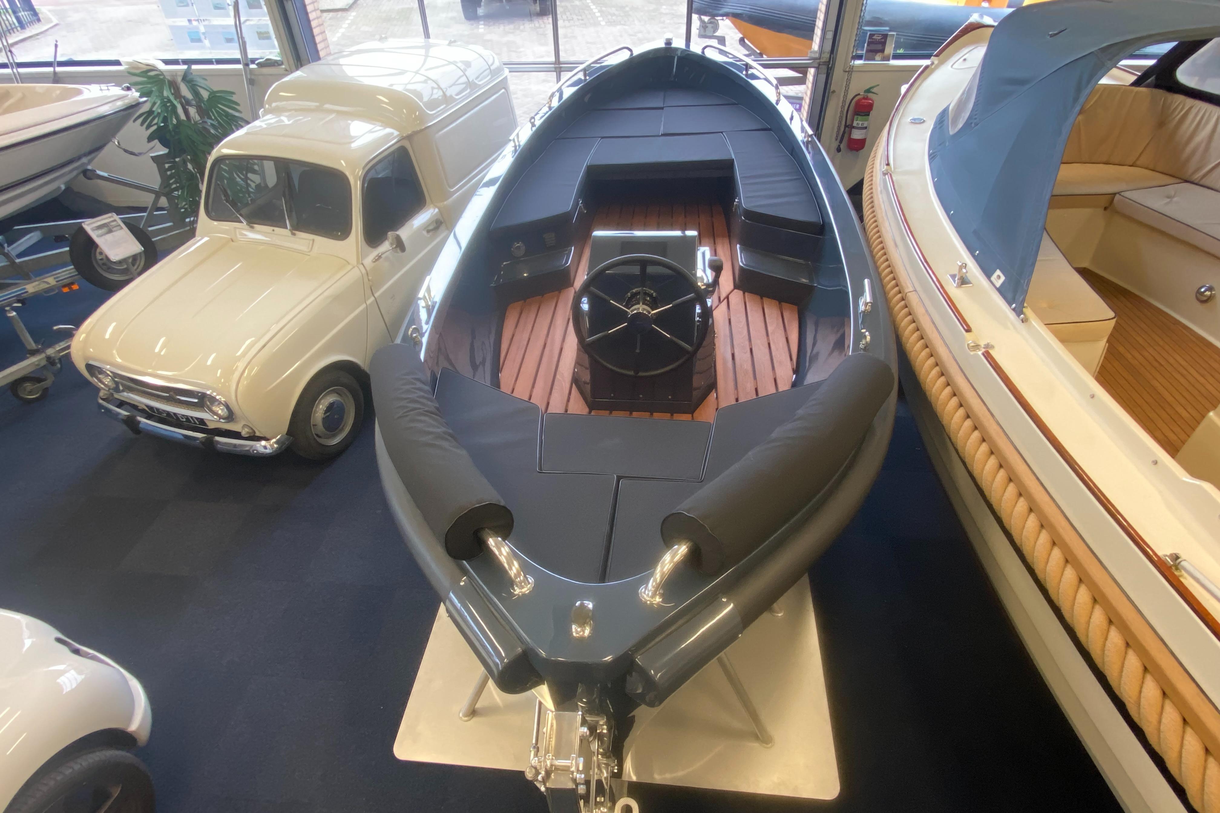 Stormer Lifeboat 60 — foto 11 van 11