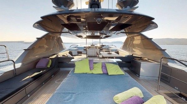 Peri Yachts 37 — foto 1 van 2