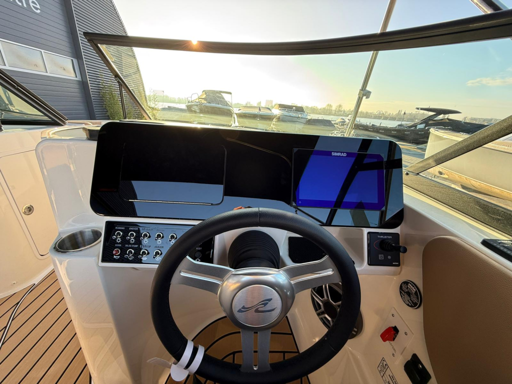 Sea Ray SDX 230 — foto 20 van 22