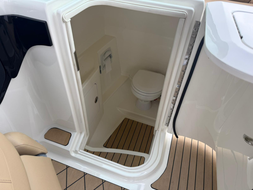 Sea Ray SLX 260 — foto 15 van 35