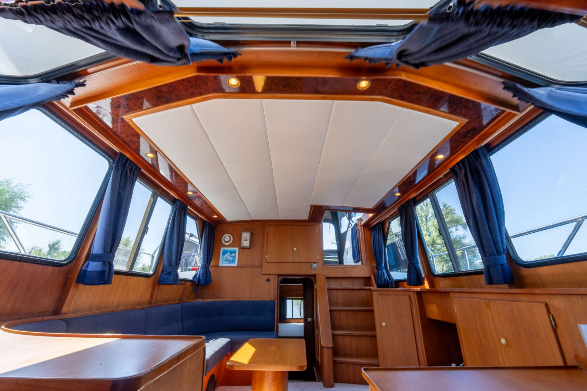 Explorer Classic 14.00 AK Cabrio — foto 13 van 49