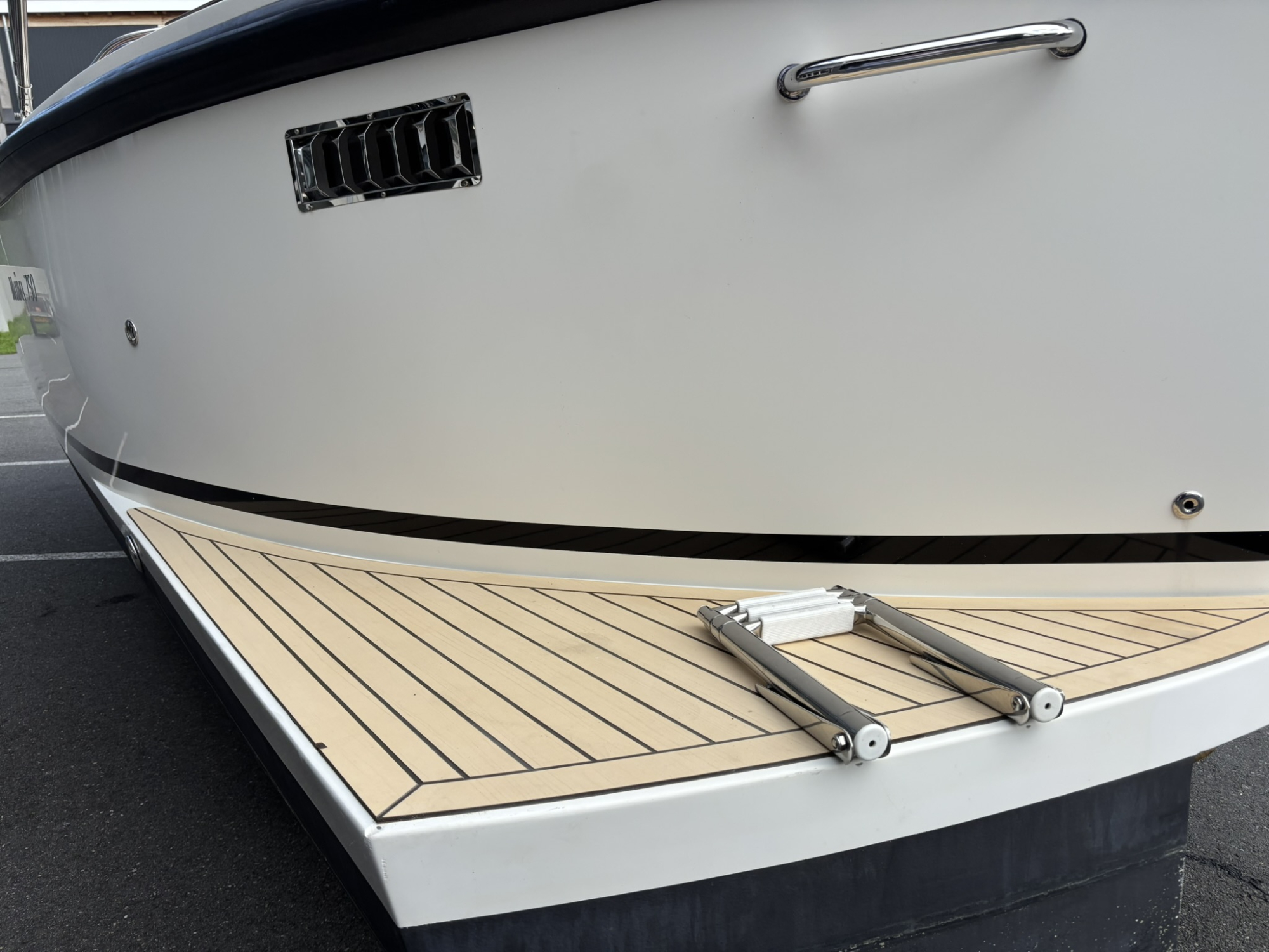 Maxima Boats 750 Flying Lounge met Honda 40 pk van bouwjaar 2020! — foto 11 van 11