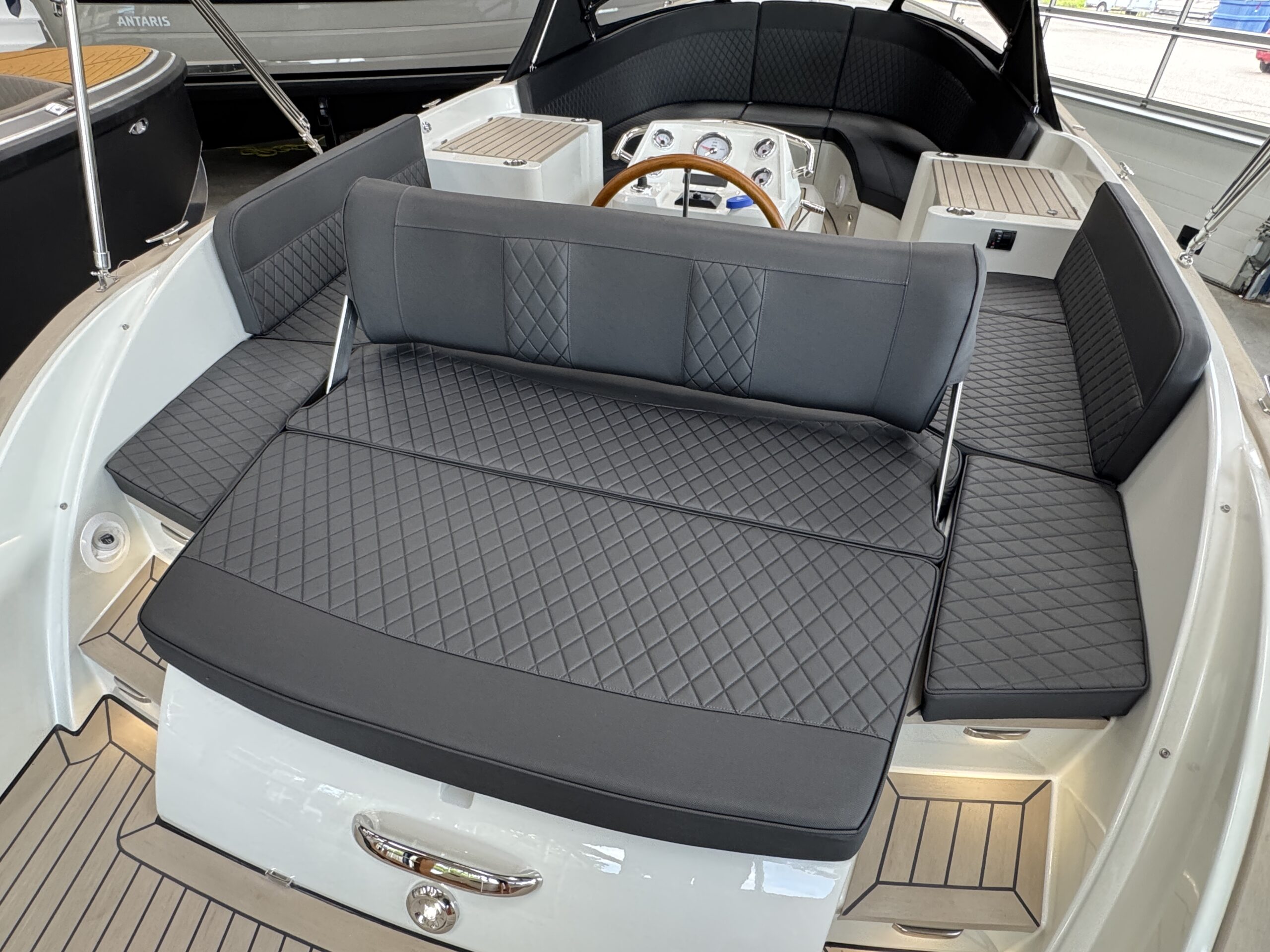 Antaris Sixty7 (op voorraad) — foto 5 van 13