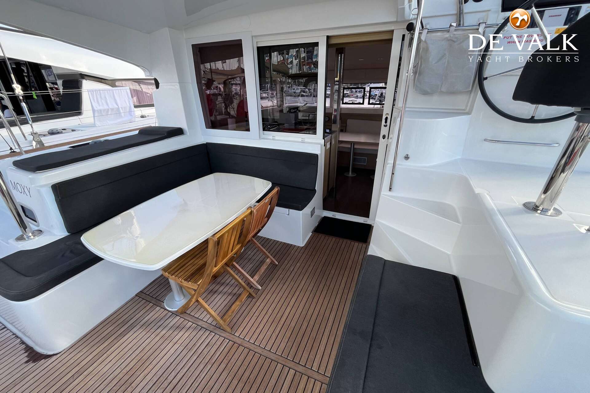 Lagoon 40 — foto 6 van 29