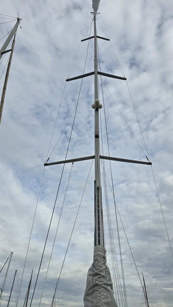 Beneteau First 40.7 — foto 18 van 35