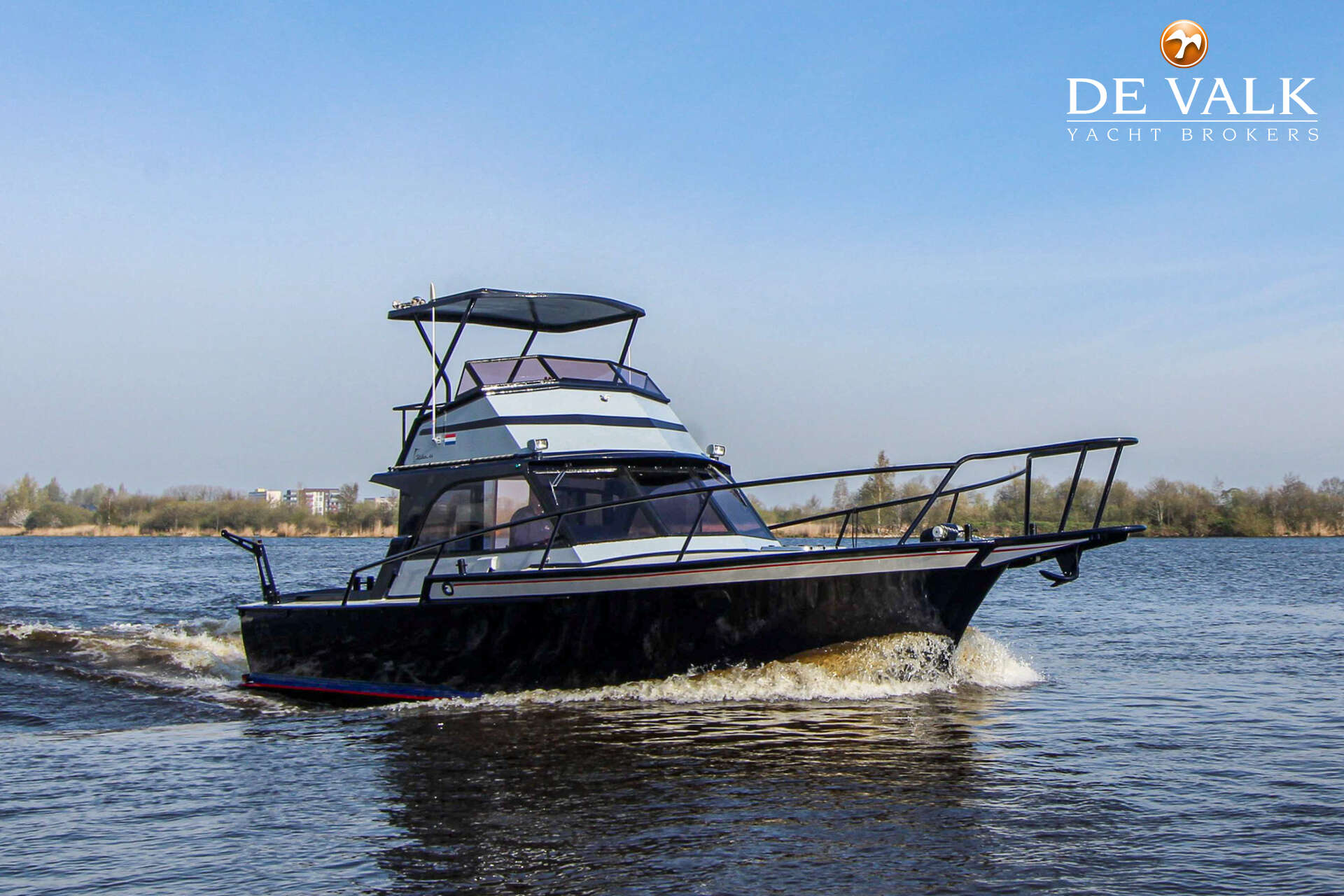 Striker 44