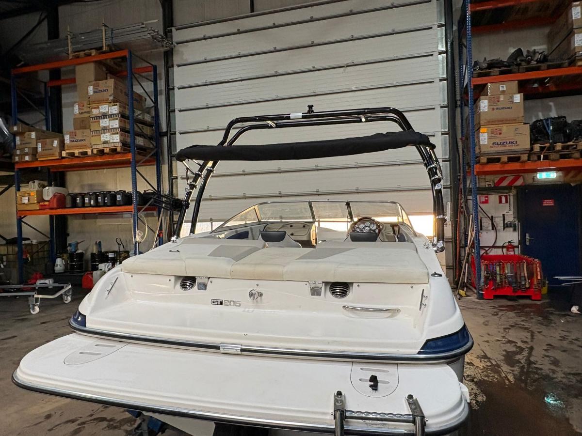 Glastron 205 GT Bowrider — foto 4 van 20