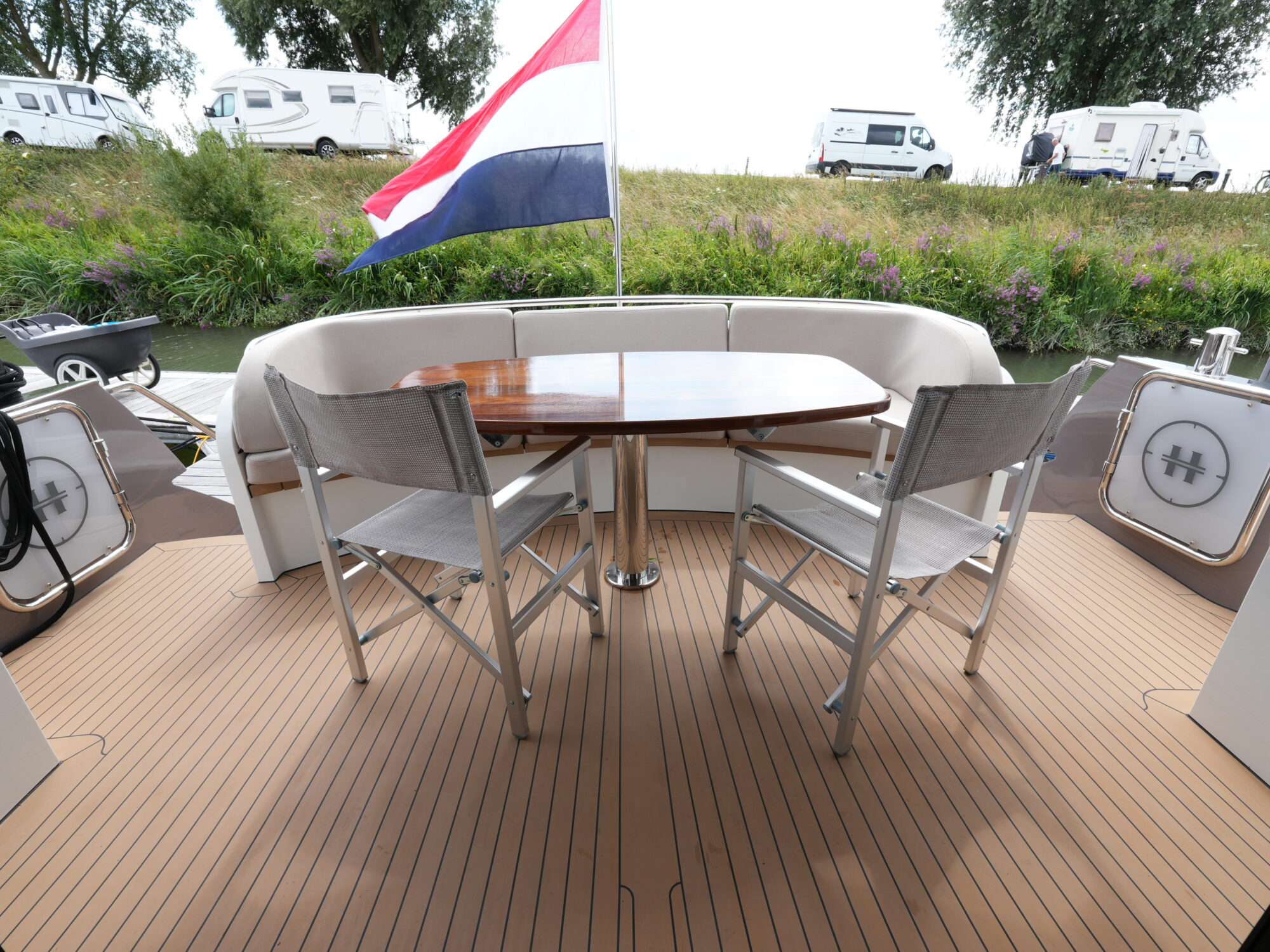Van den Hoven Executive 15.00 MK II — foto 26 van 70