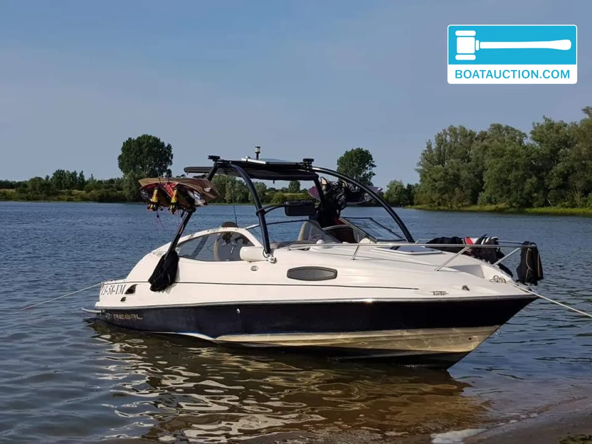 Regal 2150 — foto 3 van 26