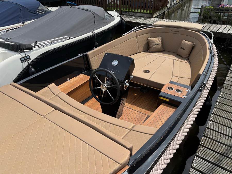 Corsiva 650 tender occasion Suzuki 30pk — foto 5 van 10