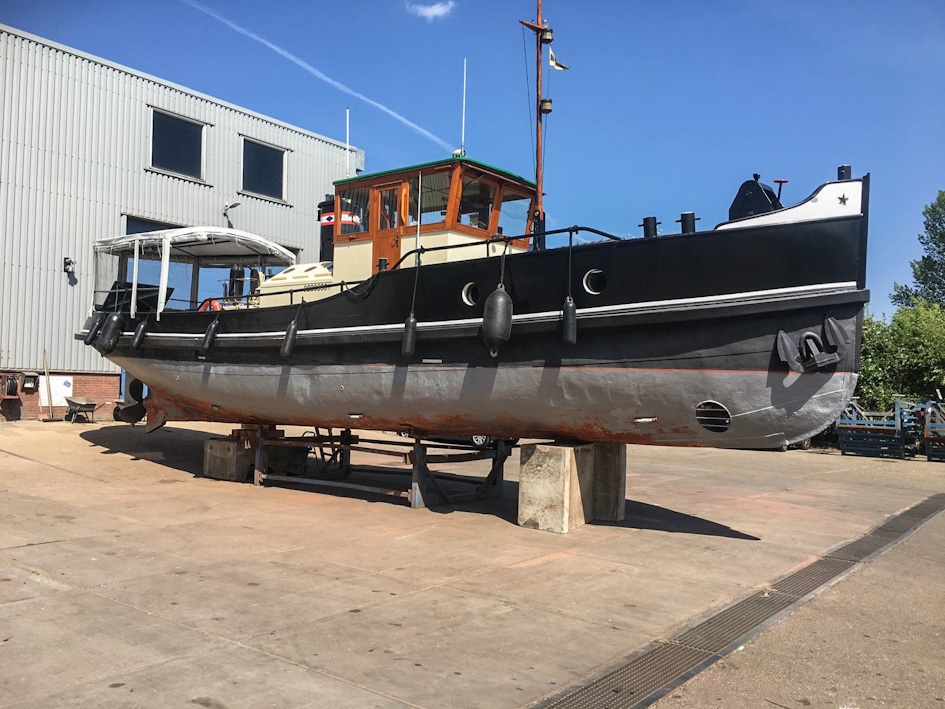 Motorsleepboot Carbon 15.63 met CBB — foto 43 van 48