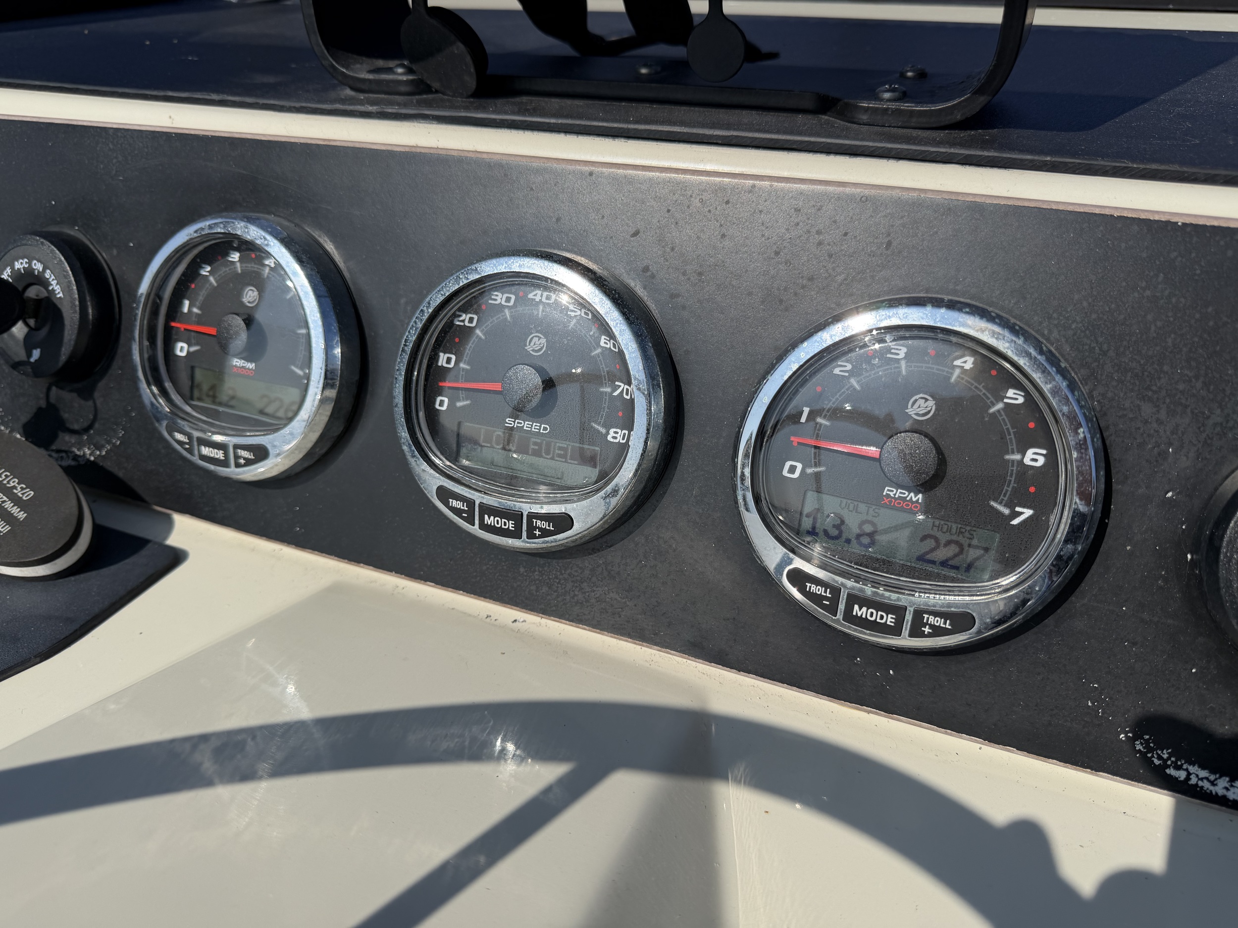 Boston Whaler 25 Outrage — foto 29 van 37