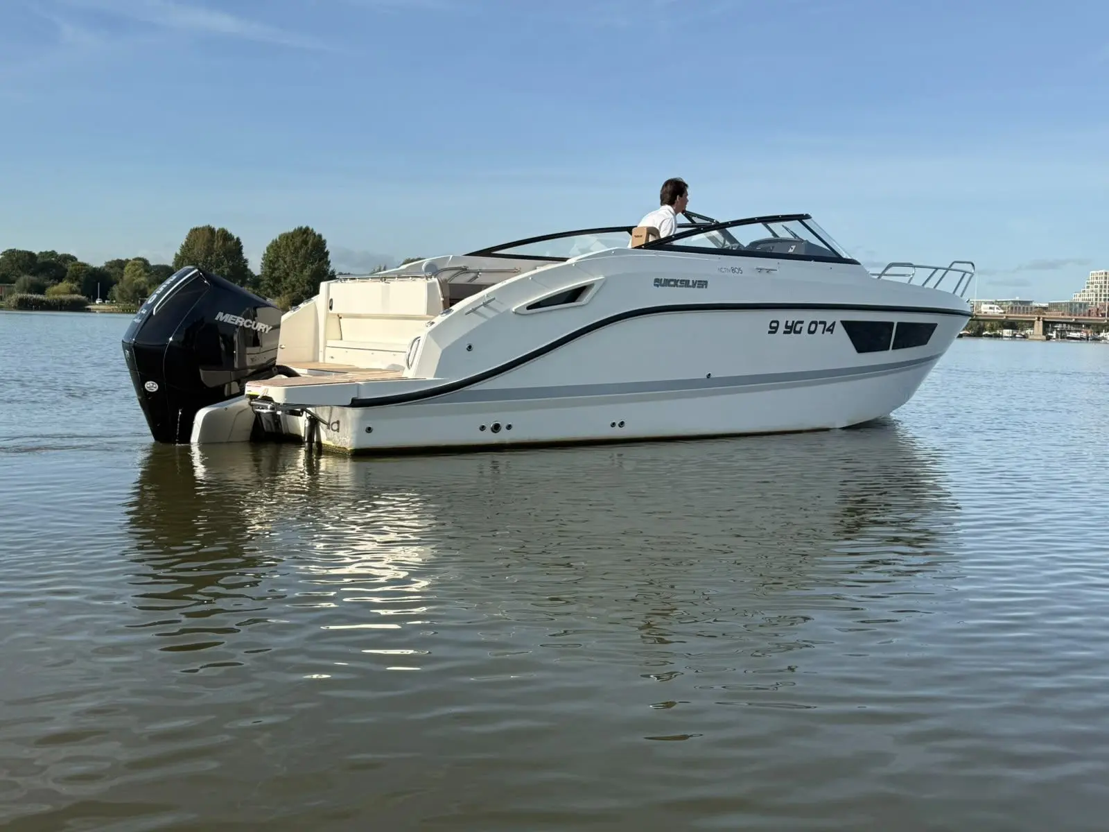 Quicksilver Activ 805 Cruiser (Full options / 2024) — foto 17 van 41