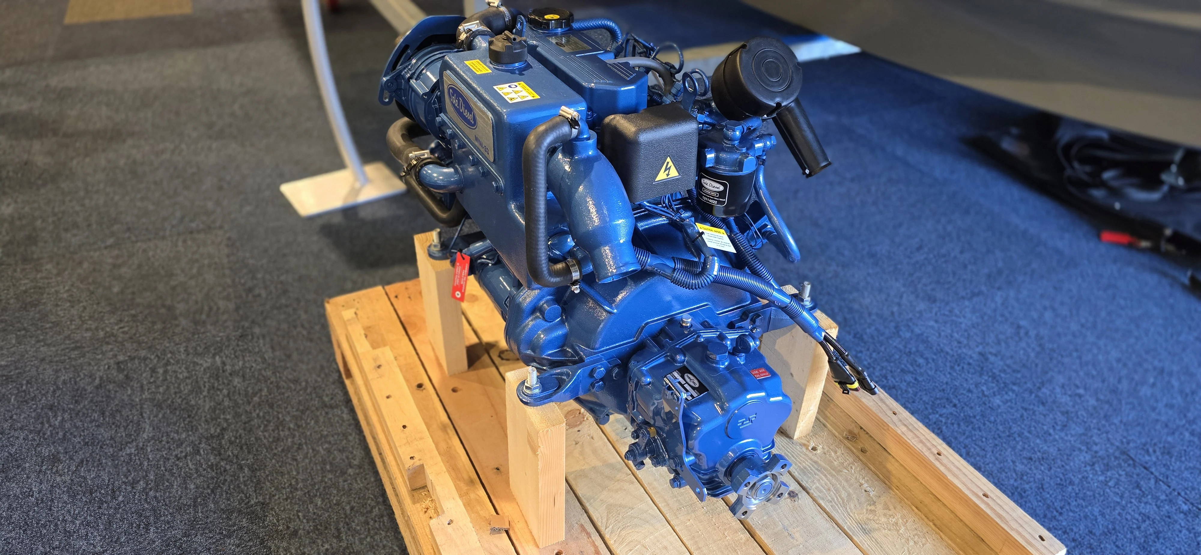 Oudhuijzer 720 diesel sloep met sole 33 mini. in aanbouw – WS Vertrouwen — foto 8 van 12
