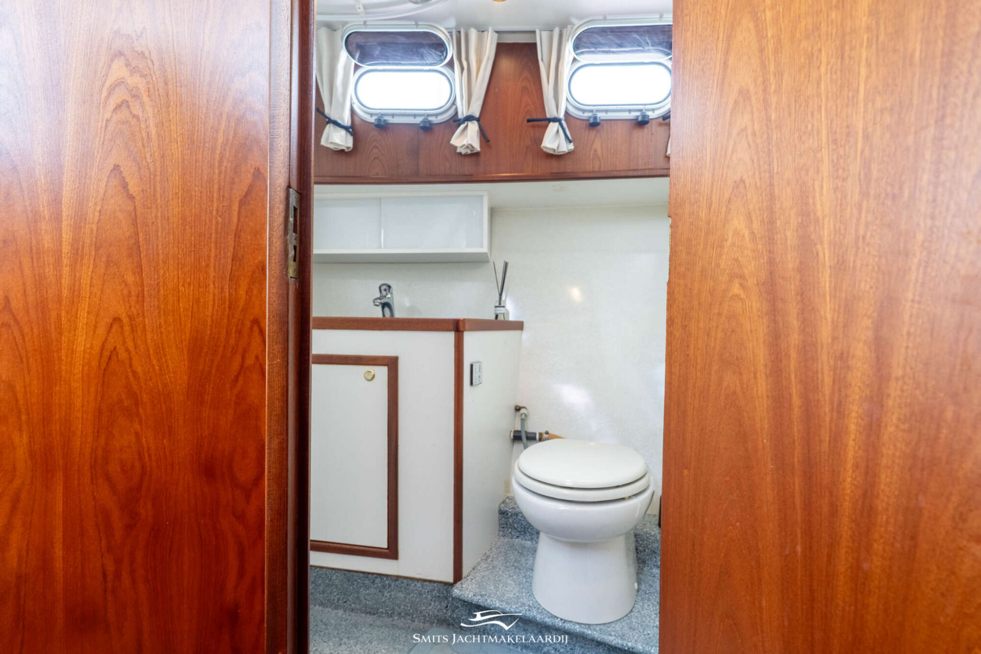 Bach Yacht 35 OK — foto 19 van 29