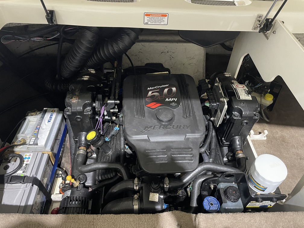 Caravelle 237 LS Bowrider — foto 10 van 12