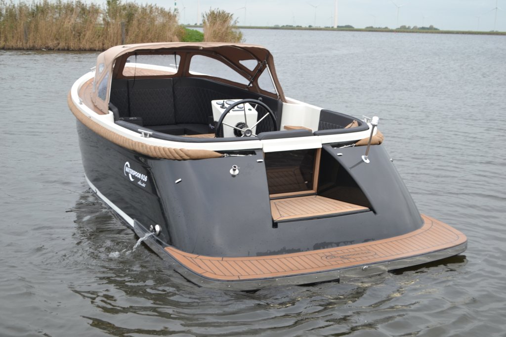 Waterspoor 616 Aviator | Diesel tender | Vanaf €47.950,- — foto 2 van 8