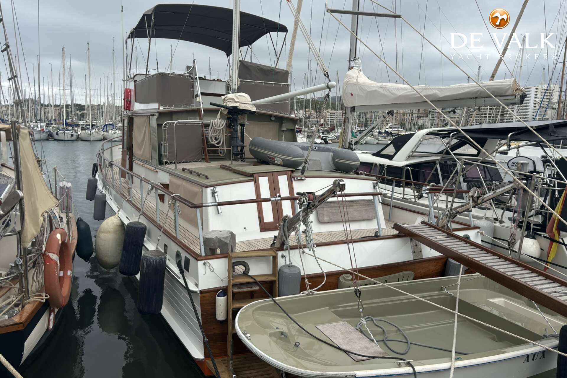 Grand Banks 42 Classic — foto 2 van 38