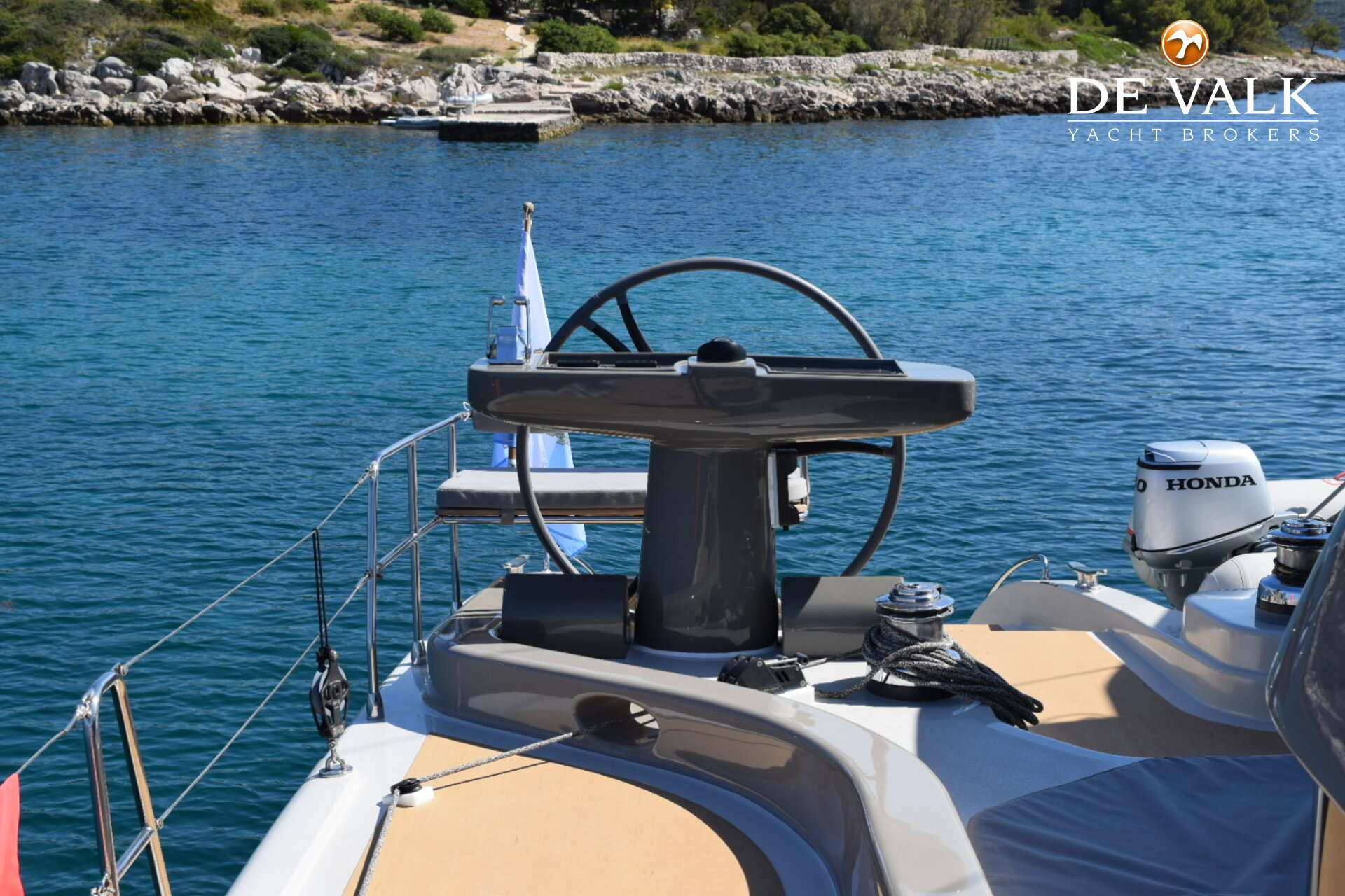 Aquamarine Aldabra 600 — foto 3 van 13
