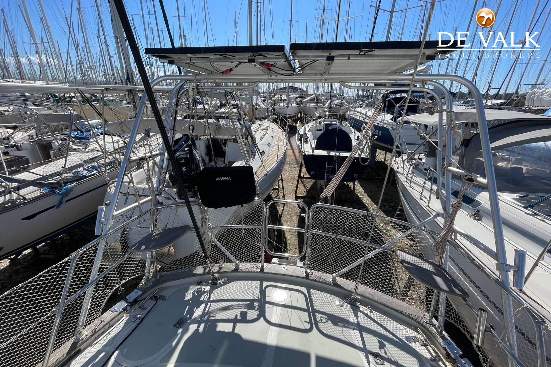 Tayana 48 — foto 12 van 35
