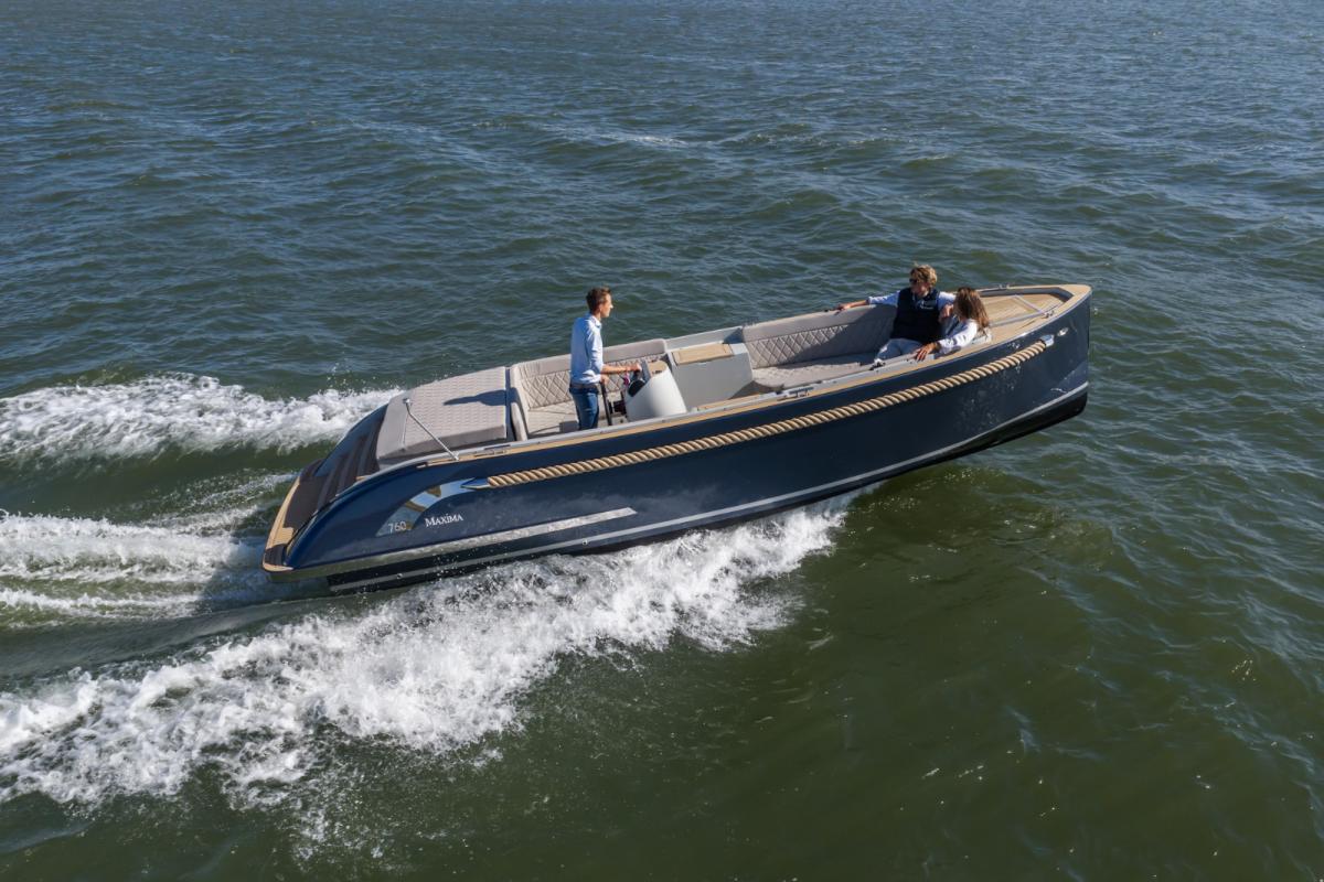 Maxima 760 — foto 1 van 10