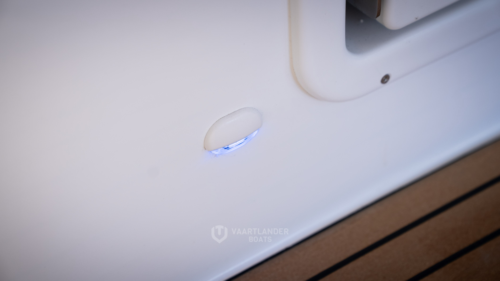 Beneteau Flyer 7 Sundeck | 200PK Honda IST | Pilot Edition — foto 22 van 30