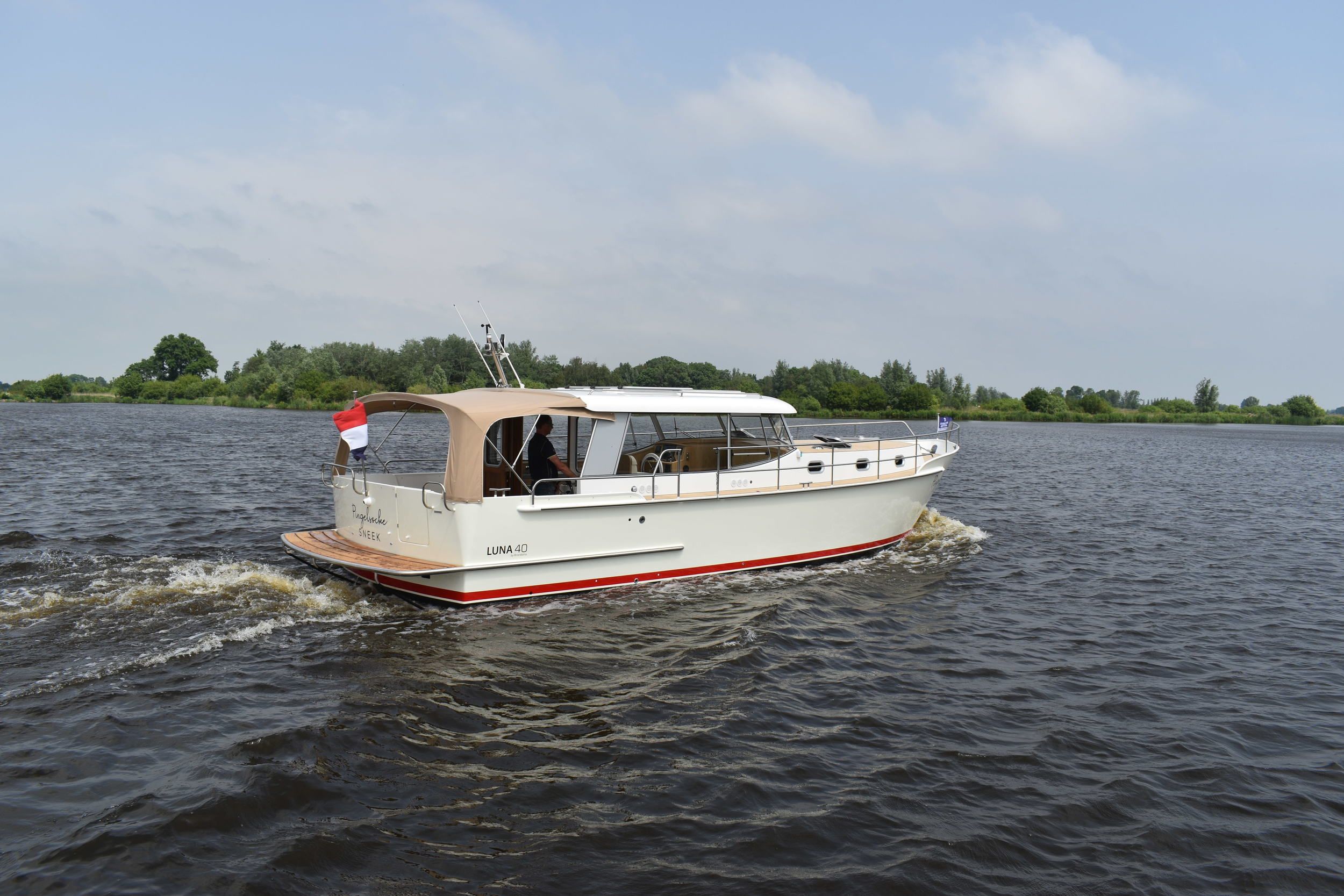 Brandsma Luna 40 — foto 3 van 31