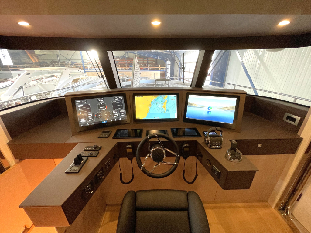 Storm X55 — foto 14 van 82