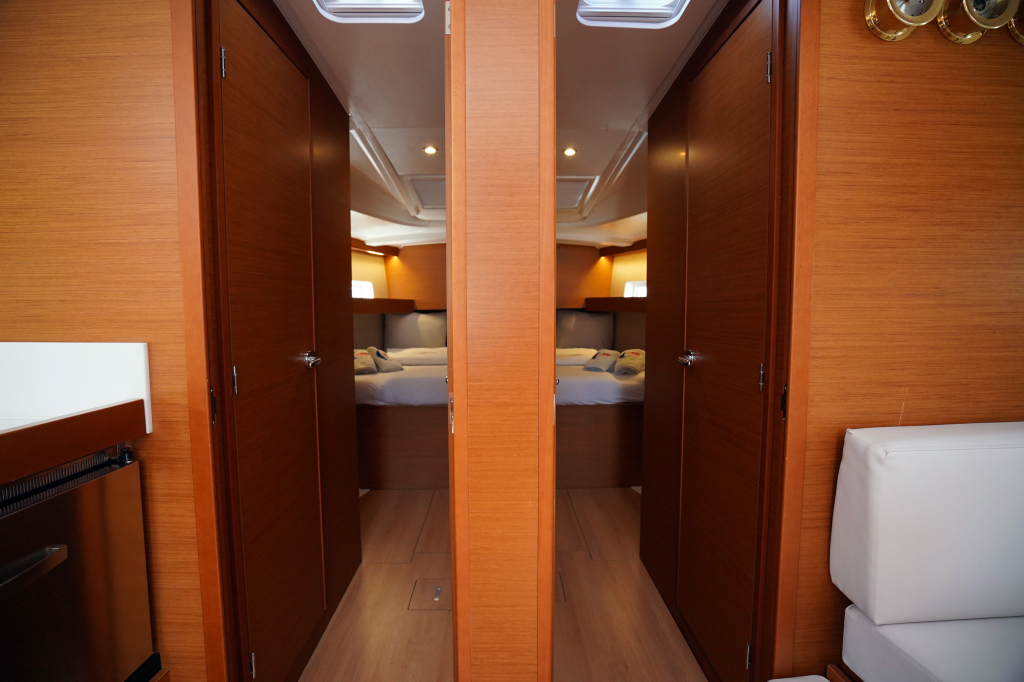 Jeanneau Sun Odyssey 490 — foto 16 van 23