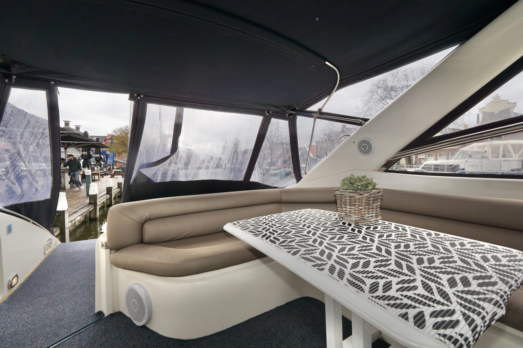 Sunseeker Camarque 47 Cabrio — foto 40 van 75