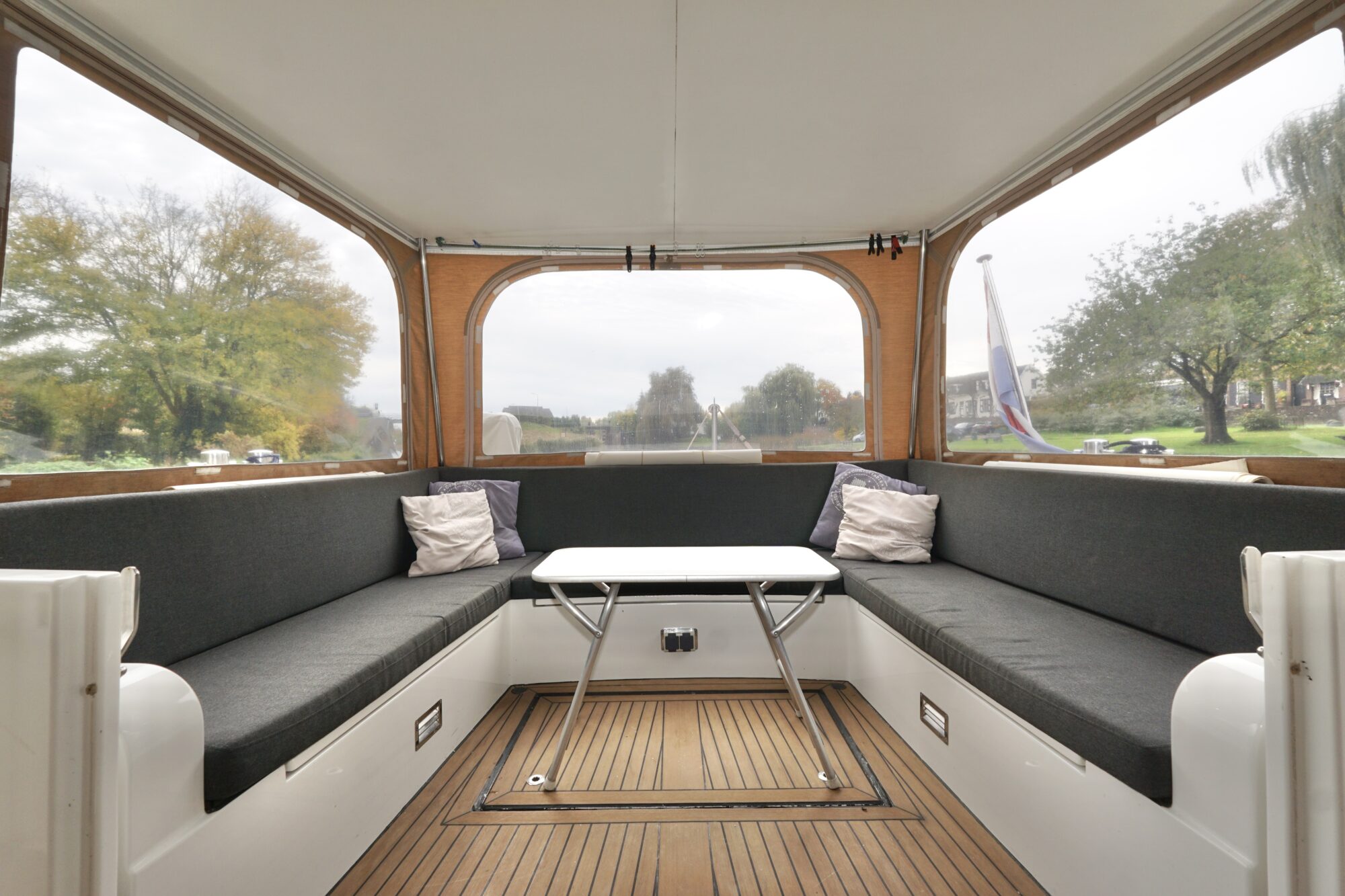 Serious Yachts Gently Low Bridge 45 Sedan — foto 42 van 74