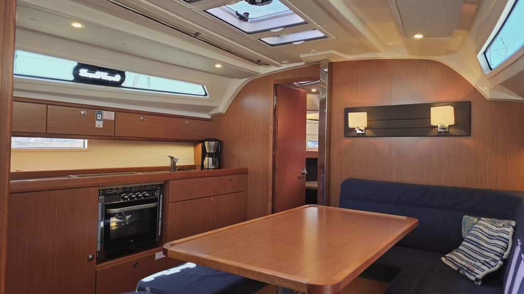 Bavaria 41 Cruiser — foto 22 van 36