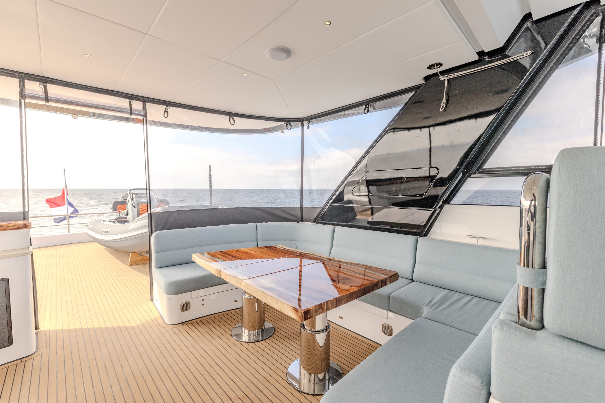Ocean Explorer 72 “Two Bubbles” — foto 9 van 10