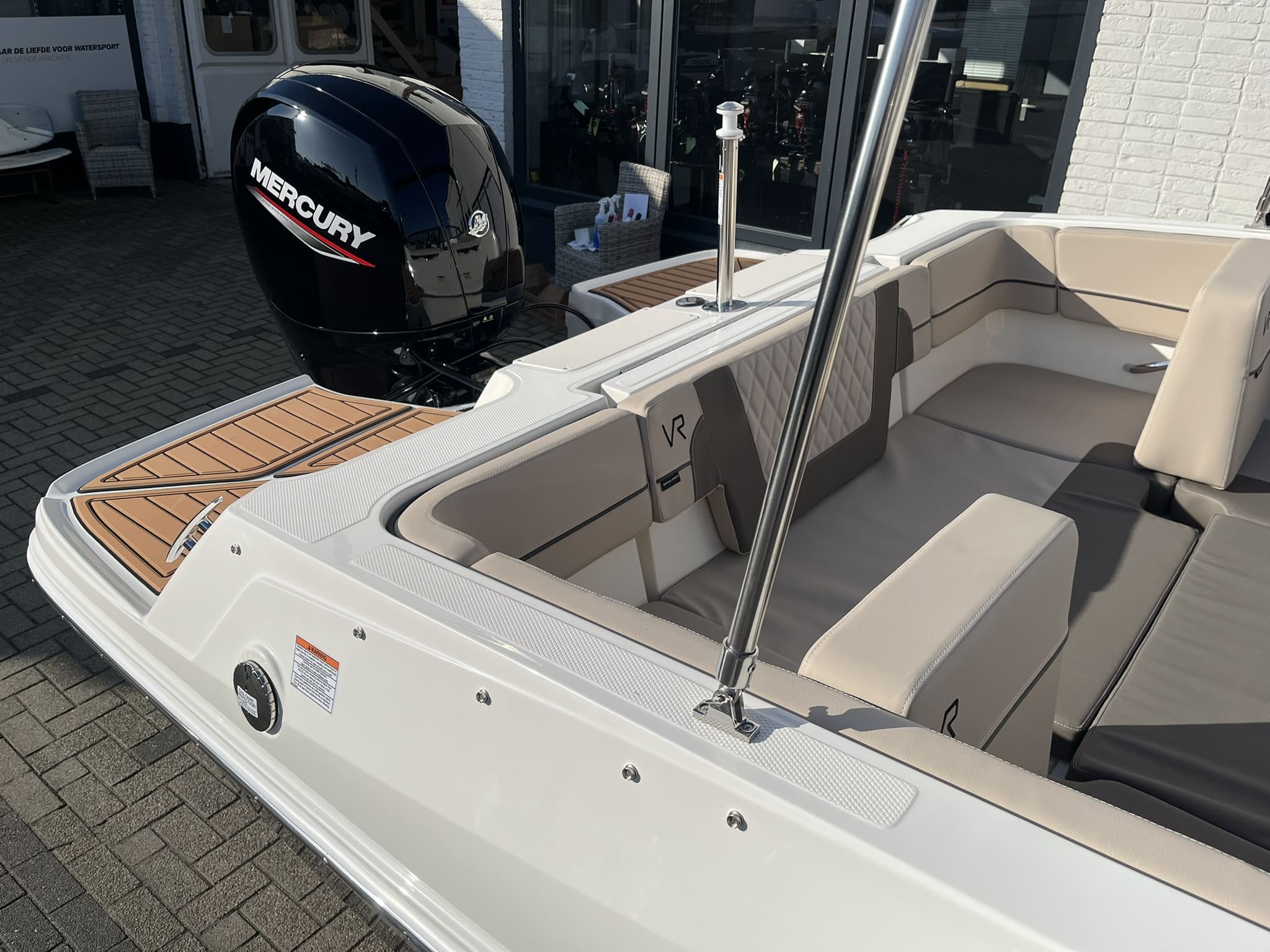 Bayliner VR4 Bowrider — foto 8 van 29
