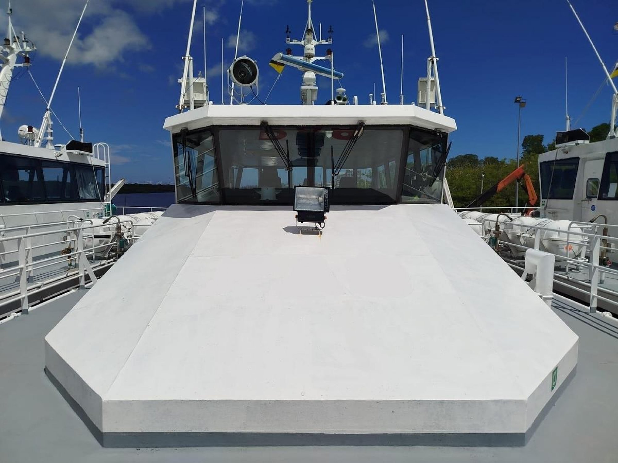 Offshore - Beroepsschip - Staal - 2013 — foto 2 van 12