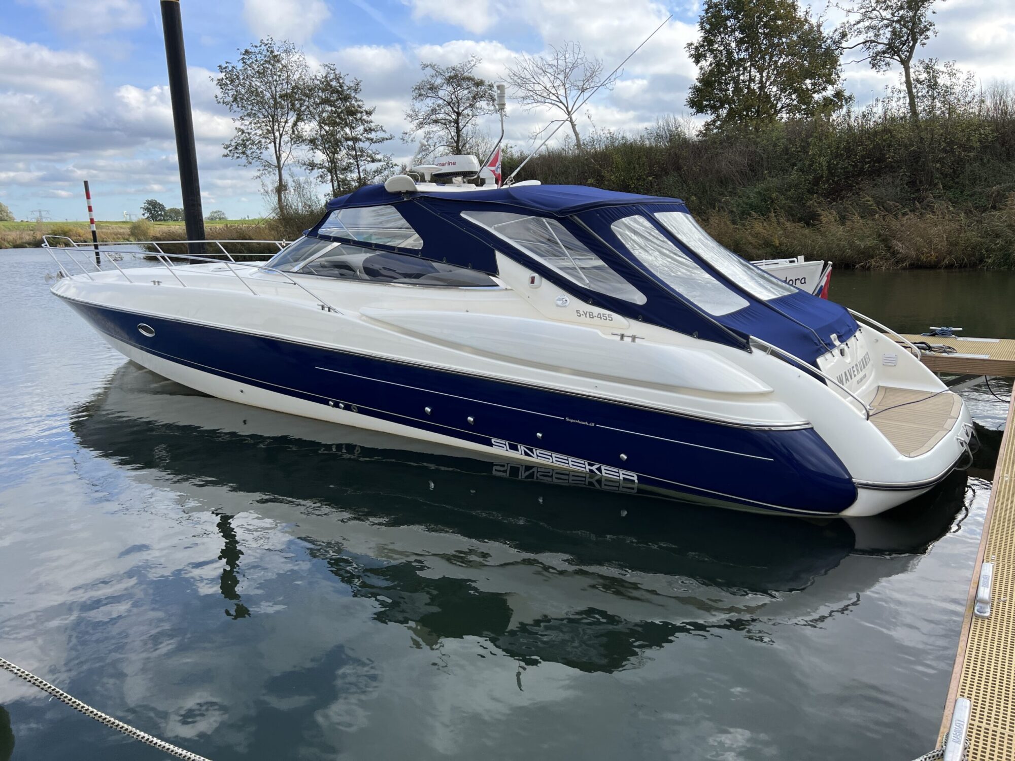Sunseeker Superhawk 48 Cabrio — foto 48 van 48