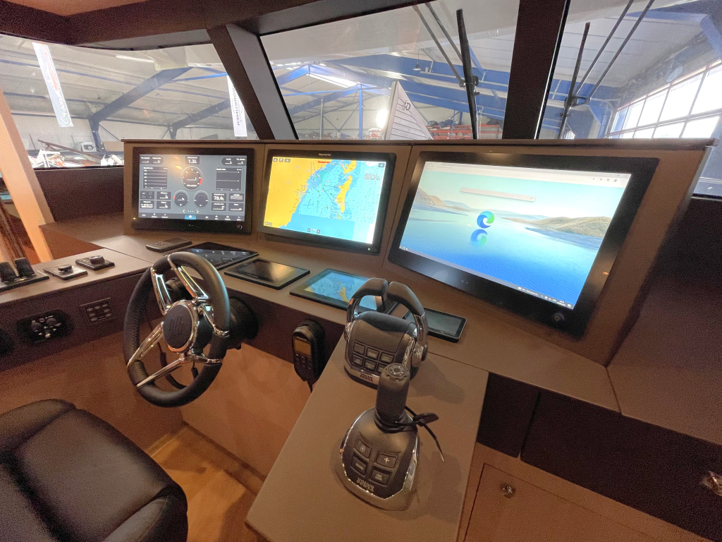 Storm X55 — foto 15 van 82