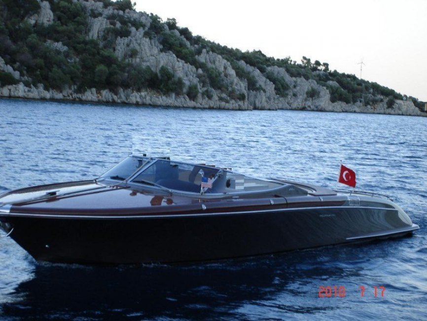 Riva Aquariva 33 Super — foto 1 van 12