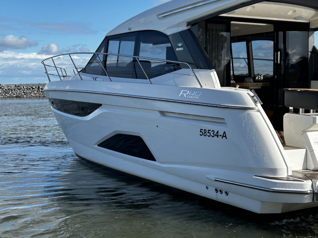 Bavaria Motor Boats R40 Coupé — foto 9 van 51