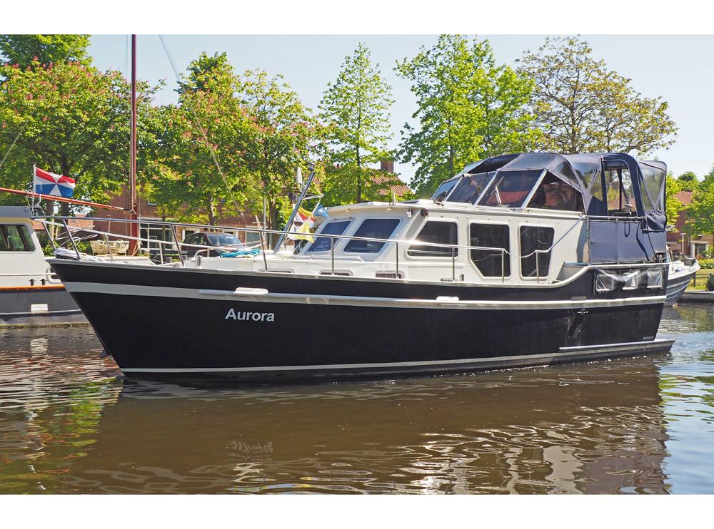 Hof Scheepstechniek, Irnsum Ankertrawler 1080 AK — foto 6 van 11