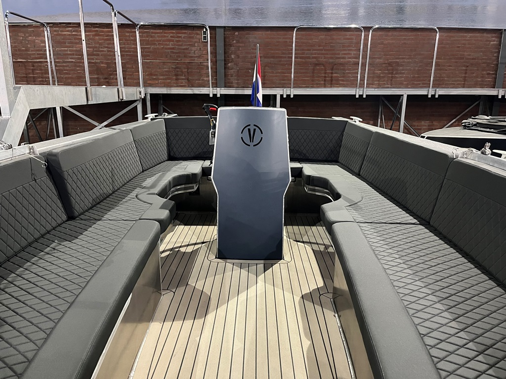 Van Vossen VanVossen Tender 777 met Honda 150 pk — foto 10 van 10